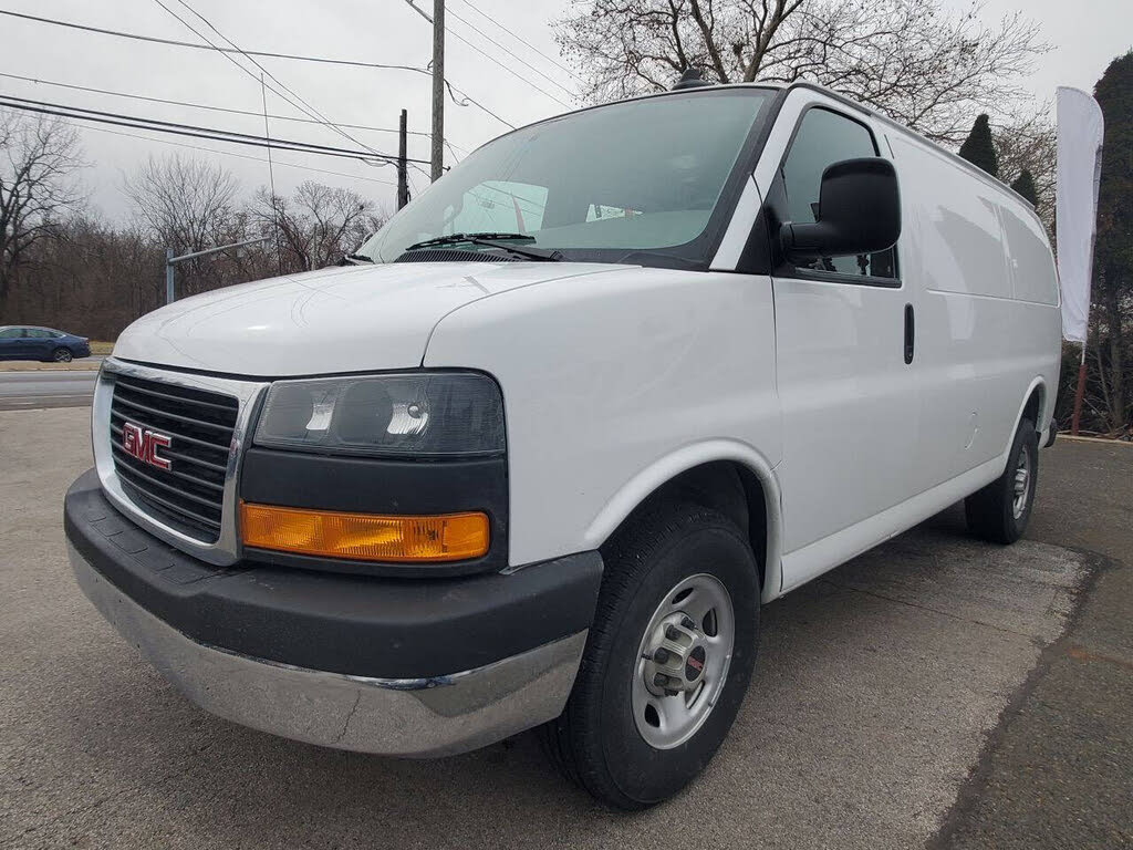 2024 GMC Savana Cargo 2500 RWD