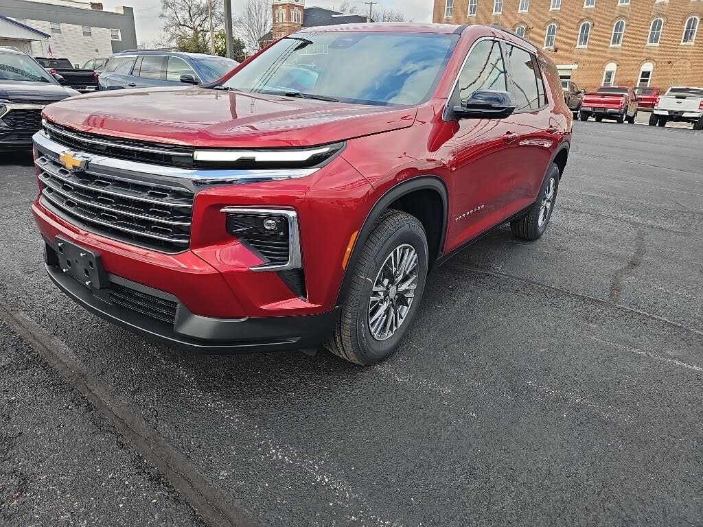 2026 Chevrolet Traverse LT FWD