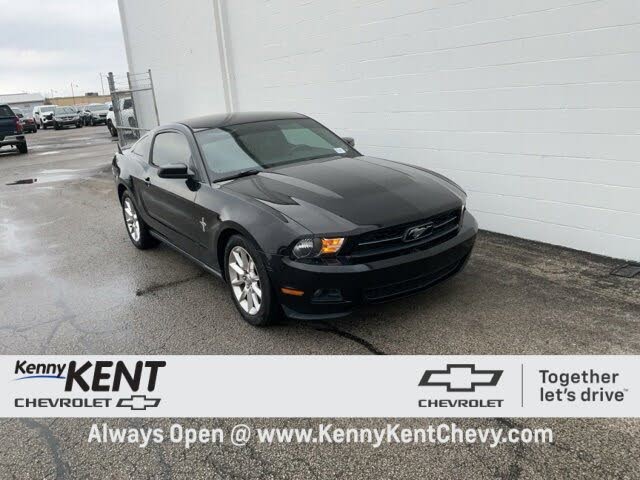 2011 Ford Mustang V6 Coupe RWD