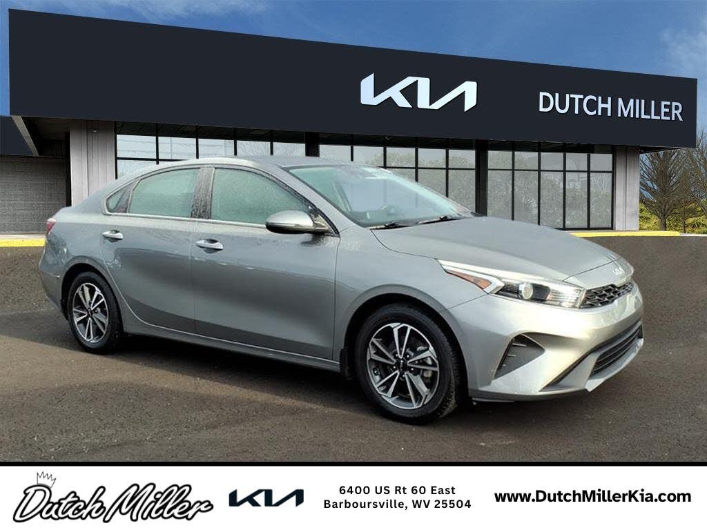 2023 Kia Forte LXS FWD