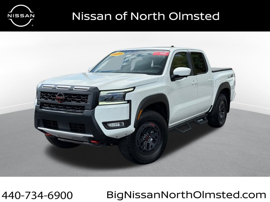 2025 Nissan Frontier PRO-4X Crew Cab 4WD