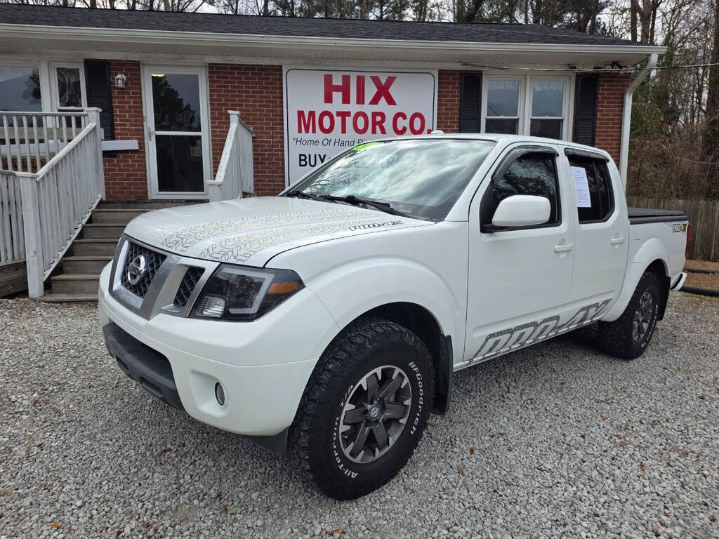 2016 Nissan Frontier PRO-4X Crew Cab 4WD