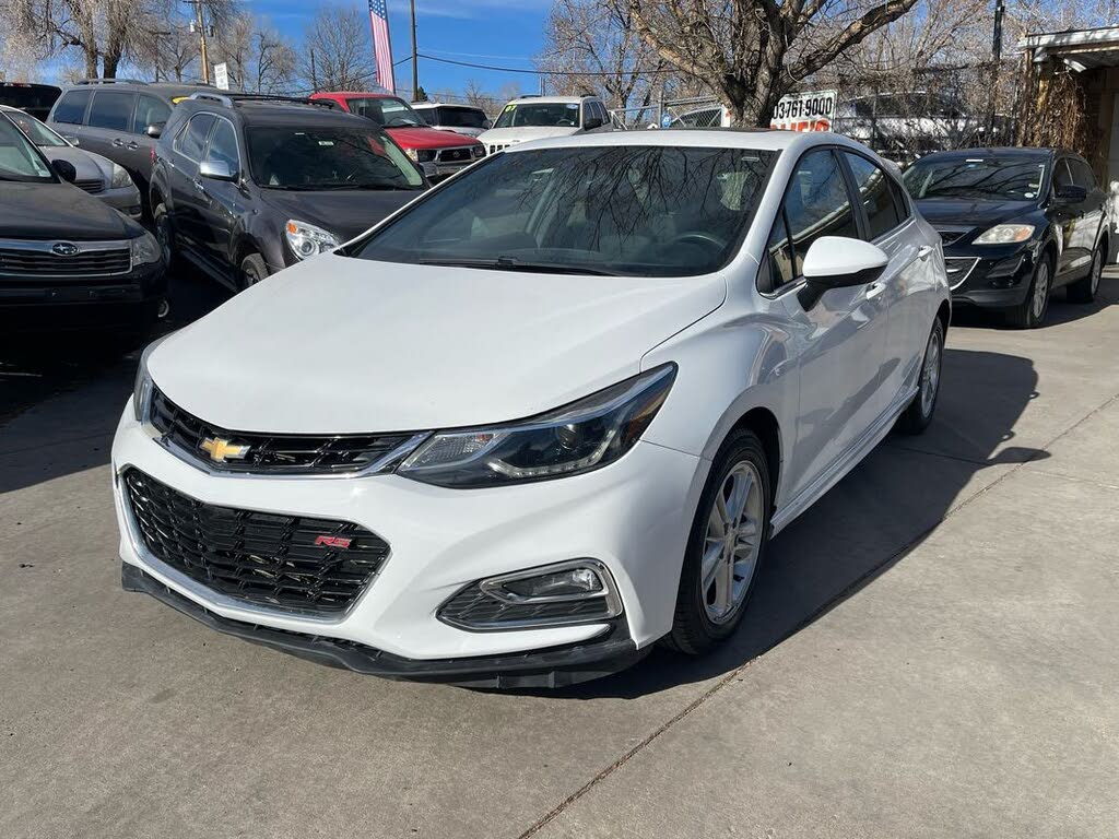2017 Chevrolet Cruze LT Hatchback FWD