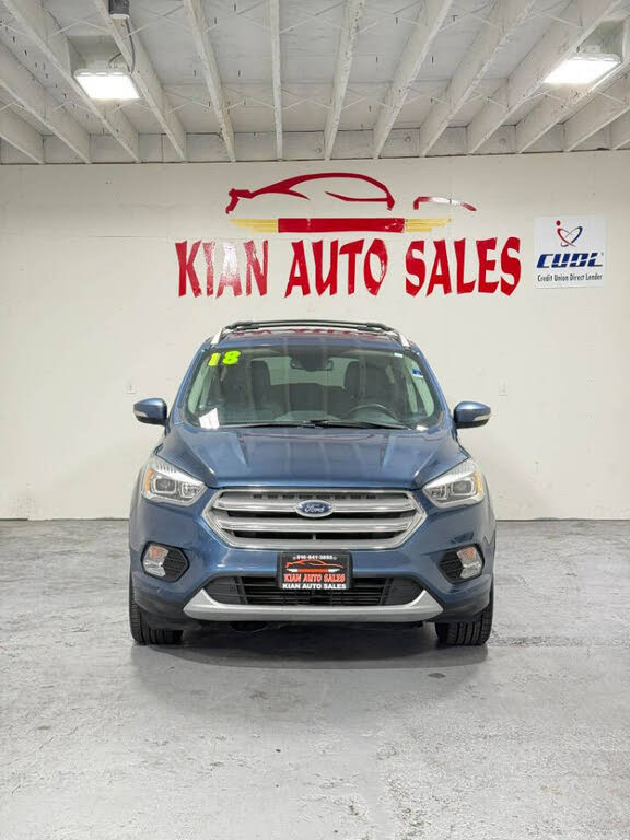 2018 Ford Escape Titanium FWD
