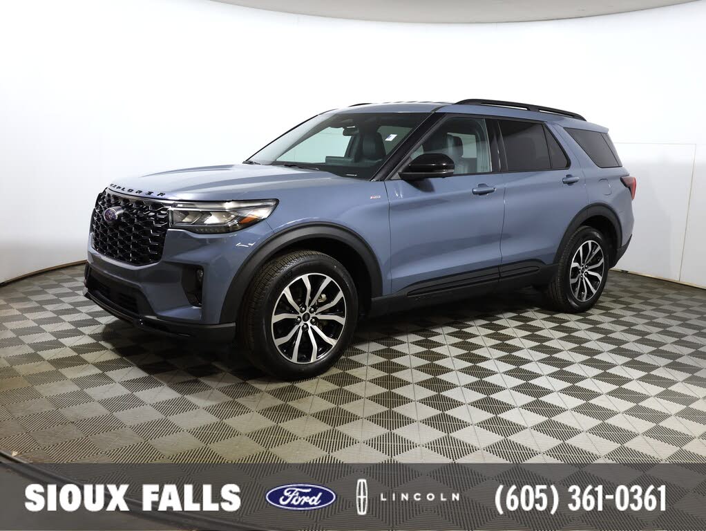 2025 Ford Explorer ST-Line AWD
