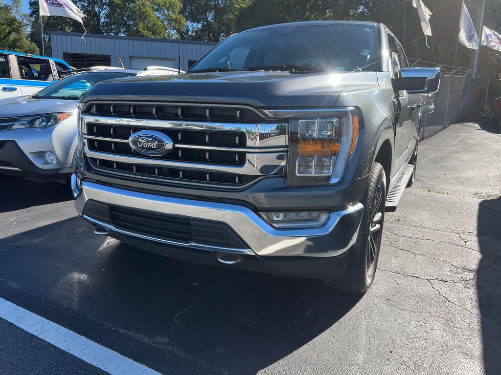 2023 Ford F-150 Lariat SuperCrew 4WD