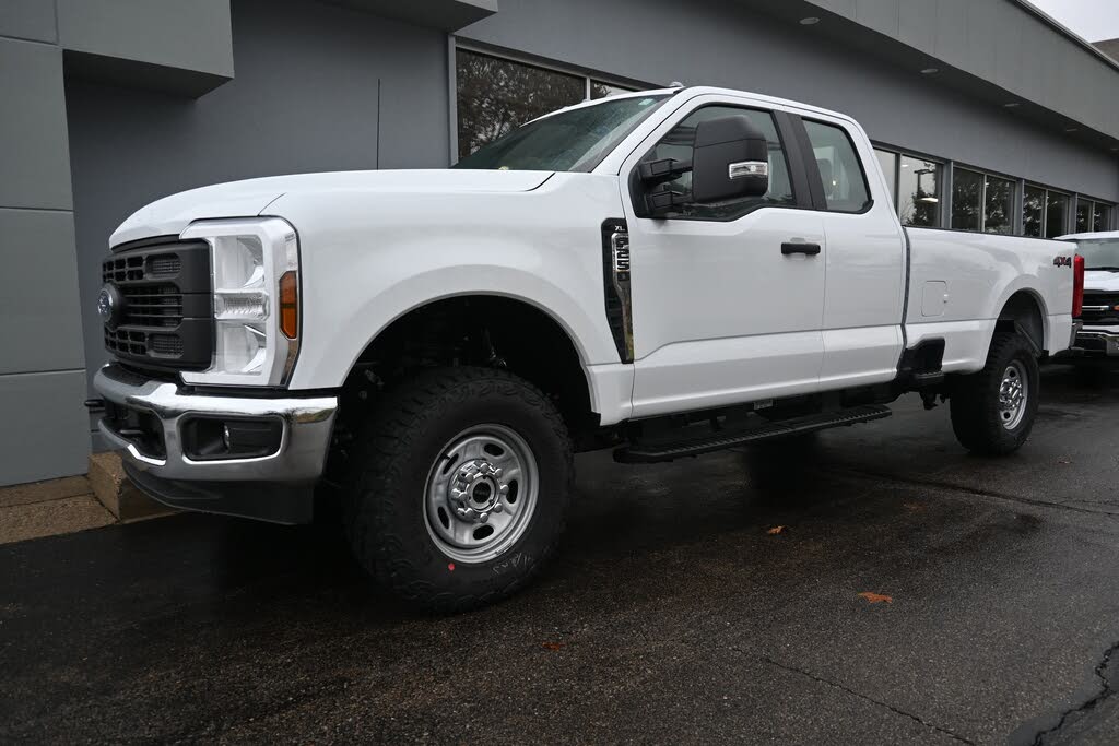 2026 Ford F-250 Super Duty XL SuperCab 4WD