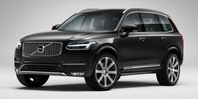 2017 Volvo XC90 T6 Momentum AWD