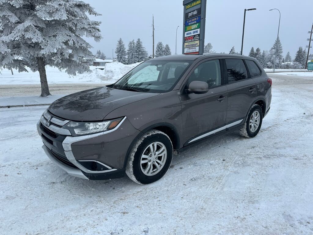 2016 Mitsubishi Outlander ES S-AWC