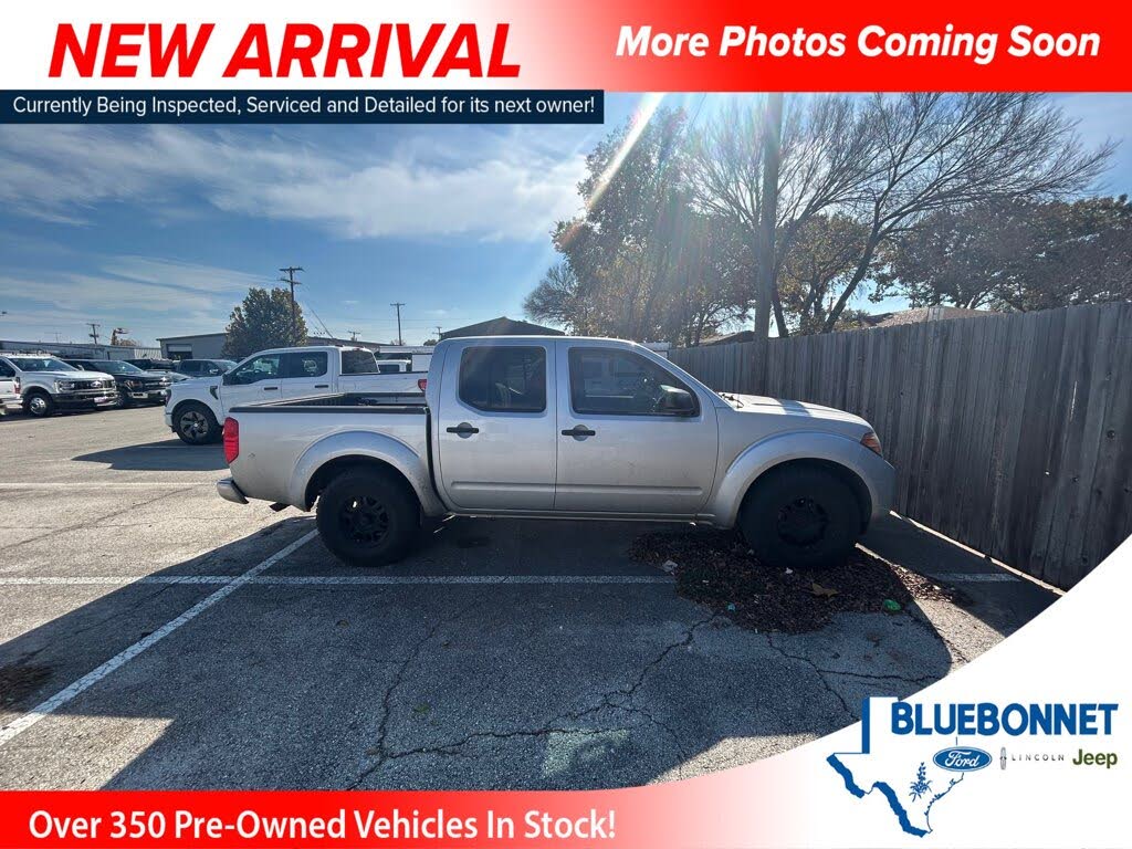2019 Nissan Frontier SV V6 Crew Cab RWD