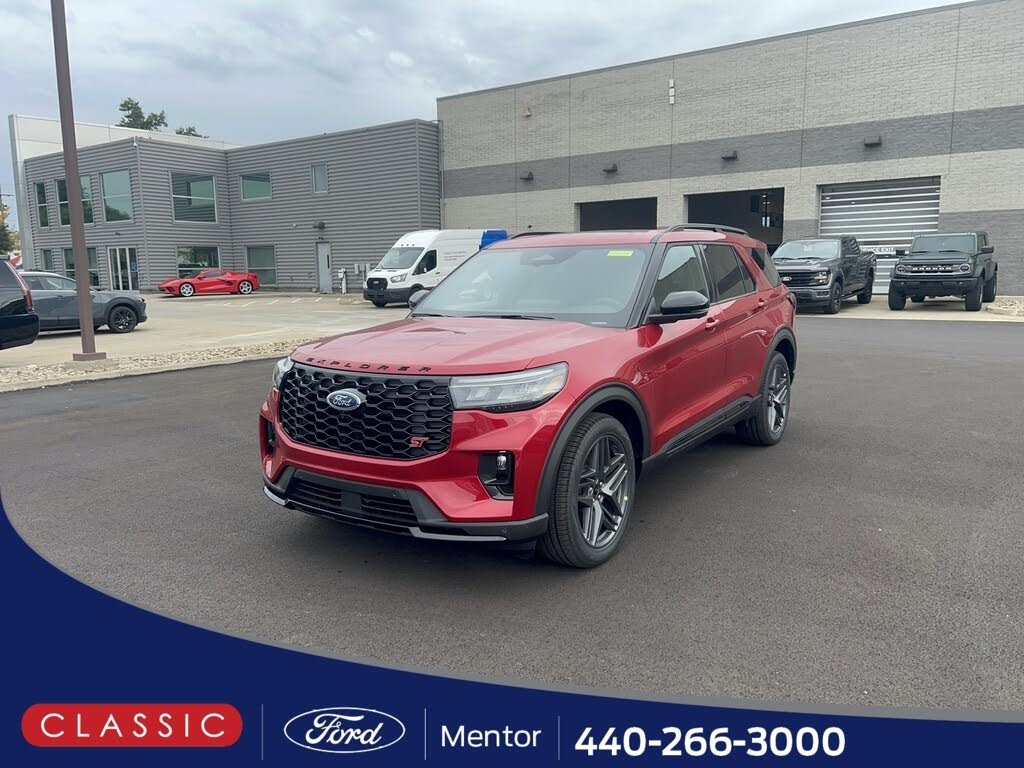 2025 Ford Explorer ST AWD