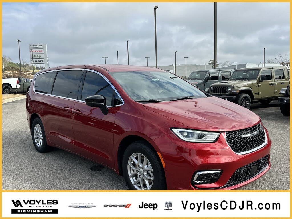 2026 Chrysler Pacifica Select FWD