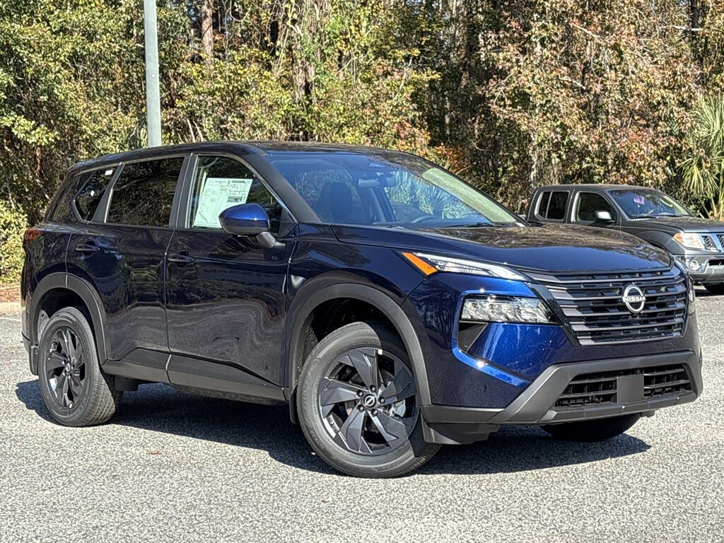 2026 Nissan Rogue SV FWD
