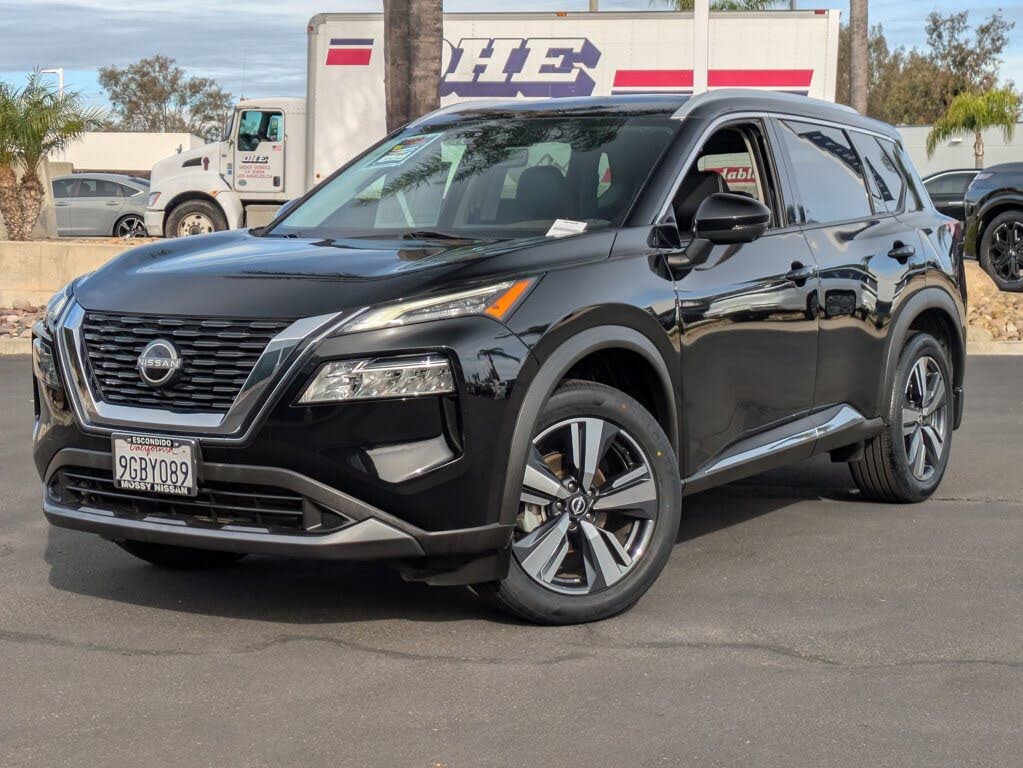 2023 Nissan Rogue SL FWD