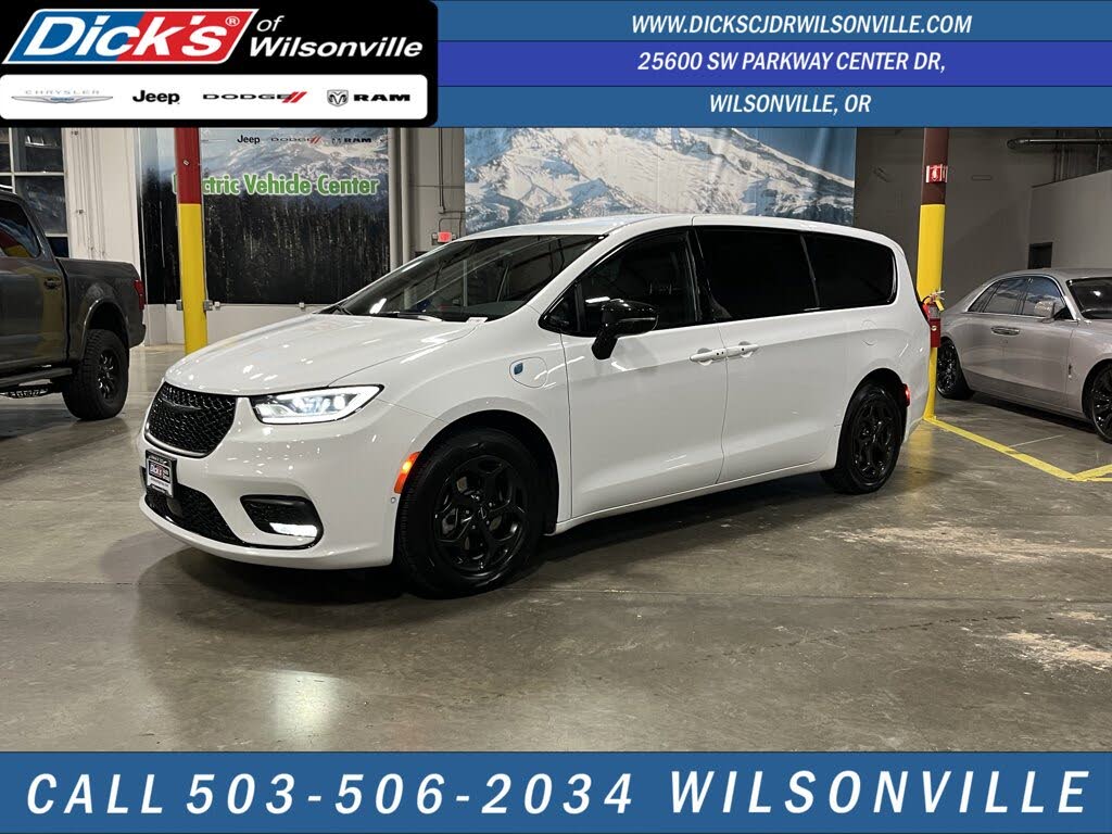 2024 Chrysler Pacifica Hybrid Select FWD