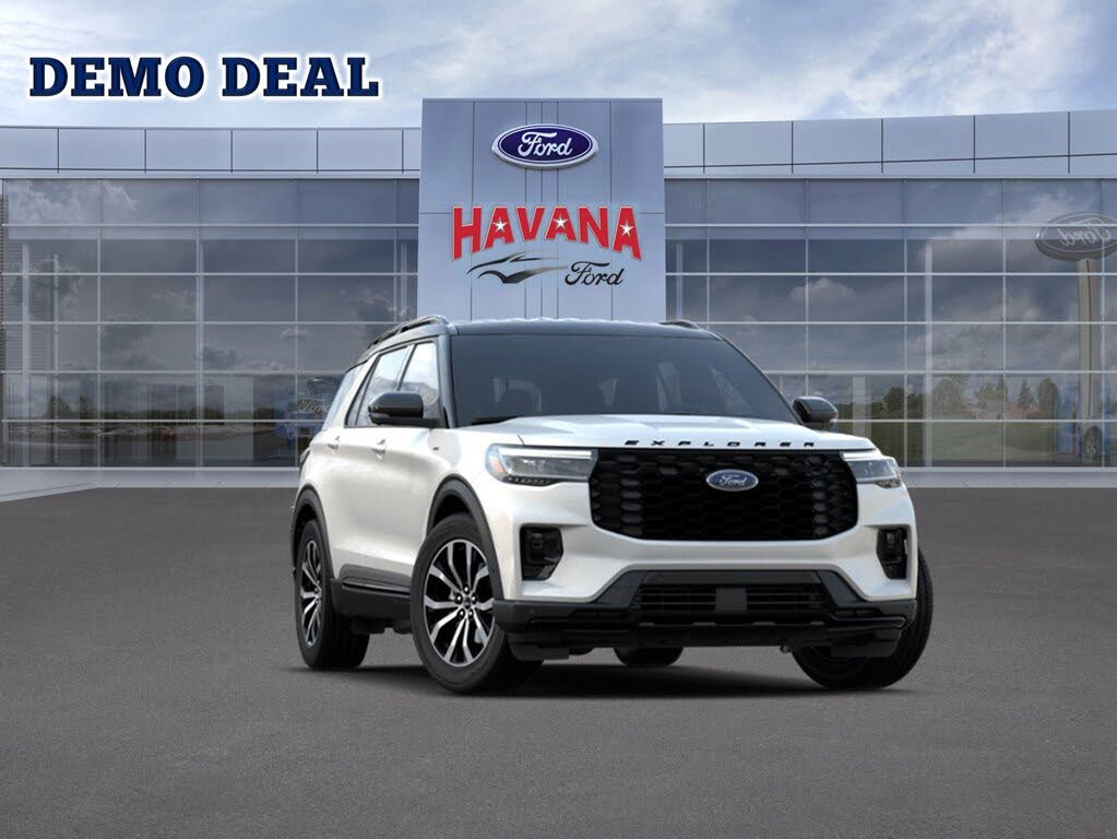 2025 Ford Explorer ST-Line RWD