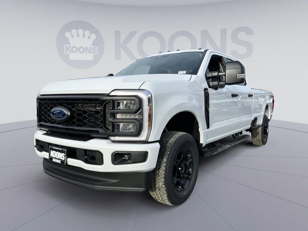 2026 Ford F-250 Super Duty XL Crew Cab 4WD