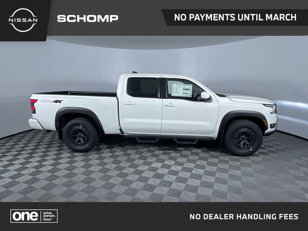 2026 Nissan Frontier PRO-4X Crew Cab LB 4WD