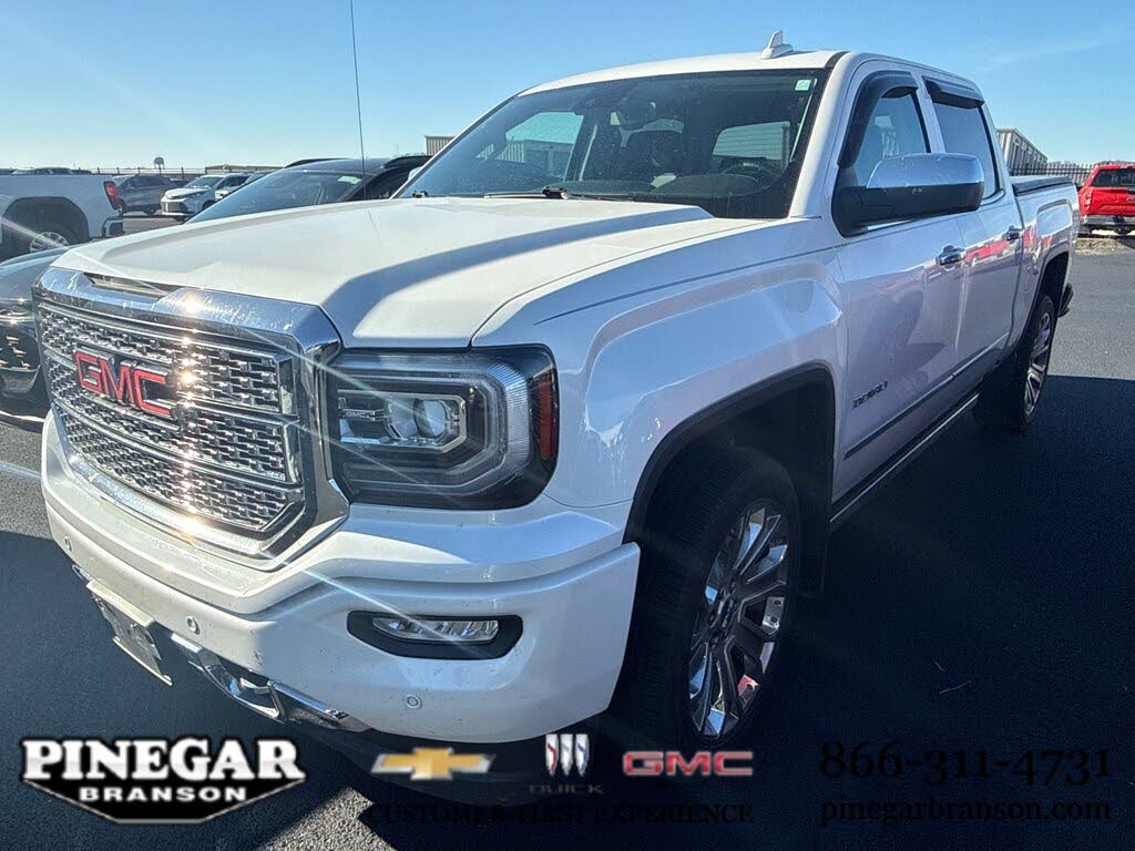 2018 GMC Sierra 1500 Denali Crew Cab 4WD