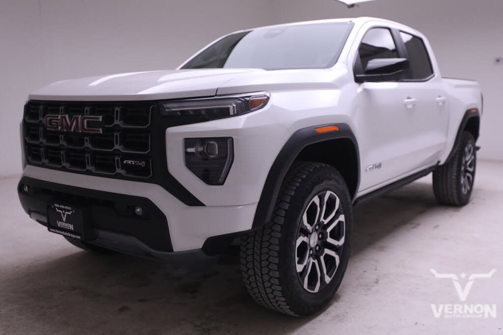 2024 GMC Canyon AT4 Crew Cab 4WD