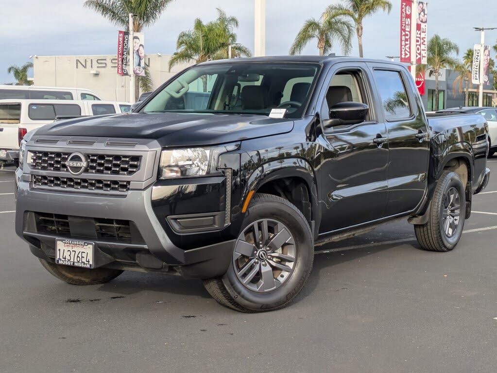2025 Nissan Frontier SV Crew Cab RWD