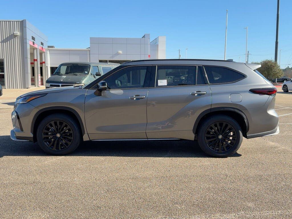 2026 Toyota Highlander XSE AWD
