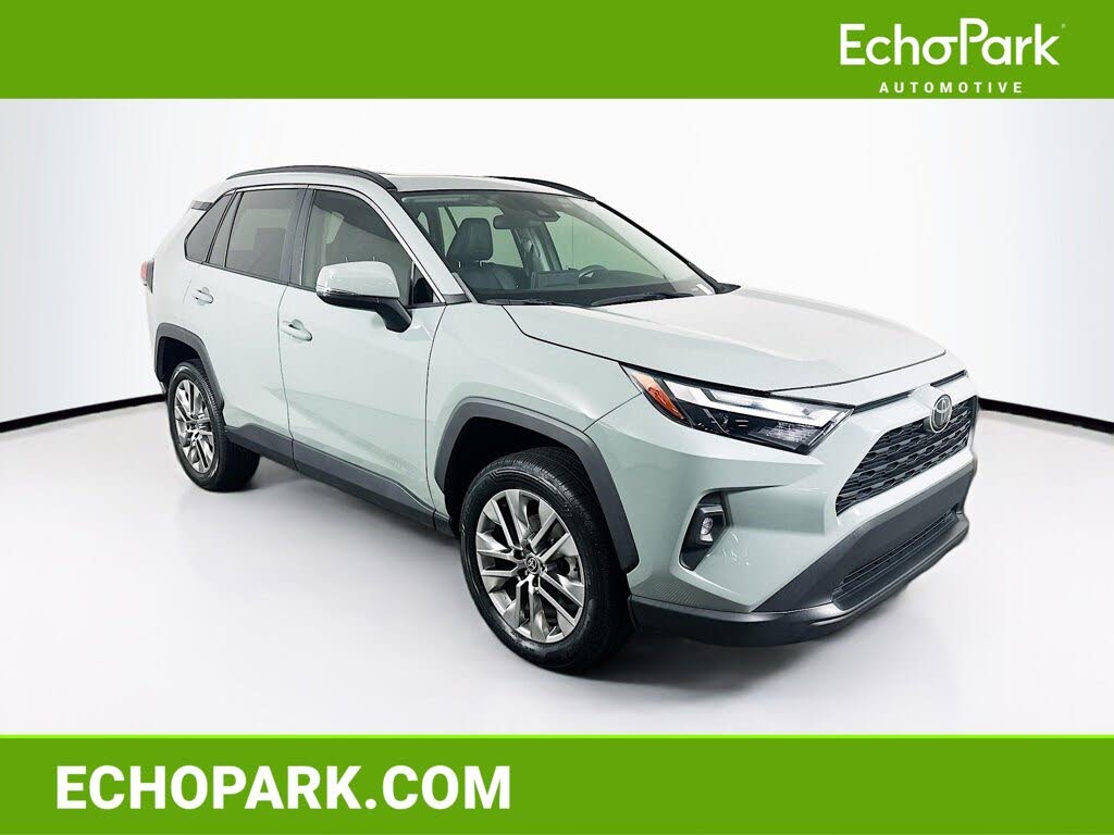 2023 Toyota RAV4 XLE Premium FWD