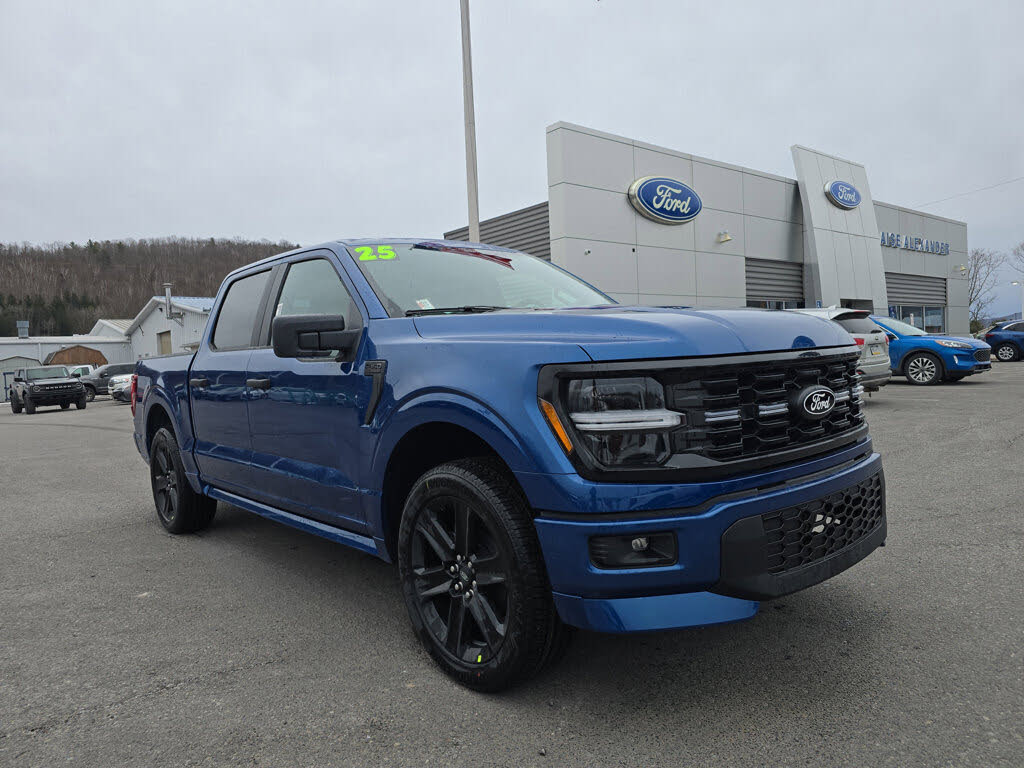 2025 Ford F-150 STX 4dr SuperCrew 4WD