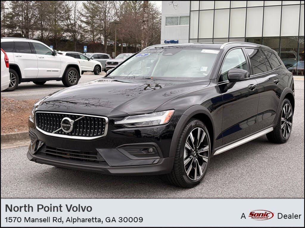 2025 Volvo V60 Cross Country B5 Ultra AWD