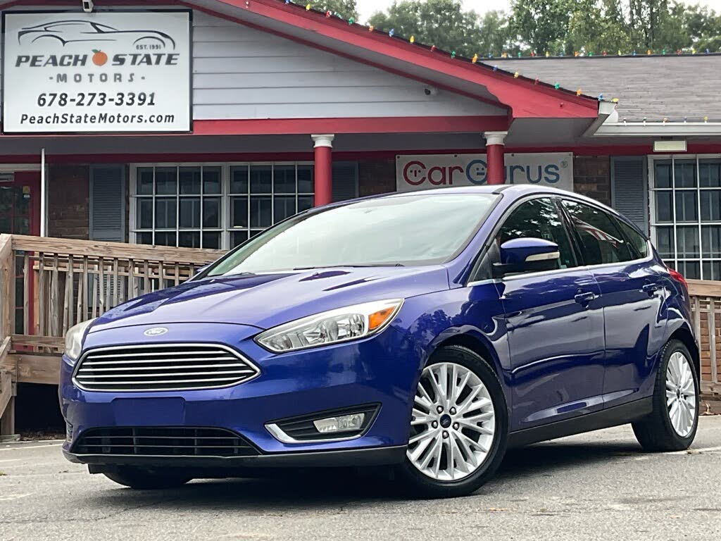 2015 Ford Focus Titanium Hatchback