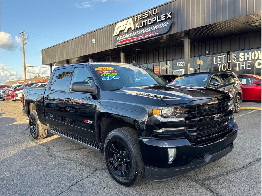 2017 Chevrolet Silverado 1500 LTZ Z71 Crew Cab 4WD