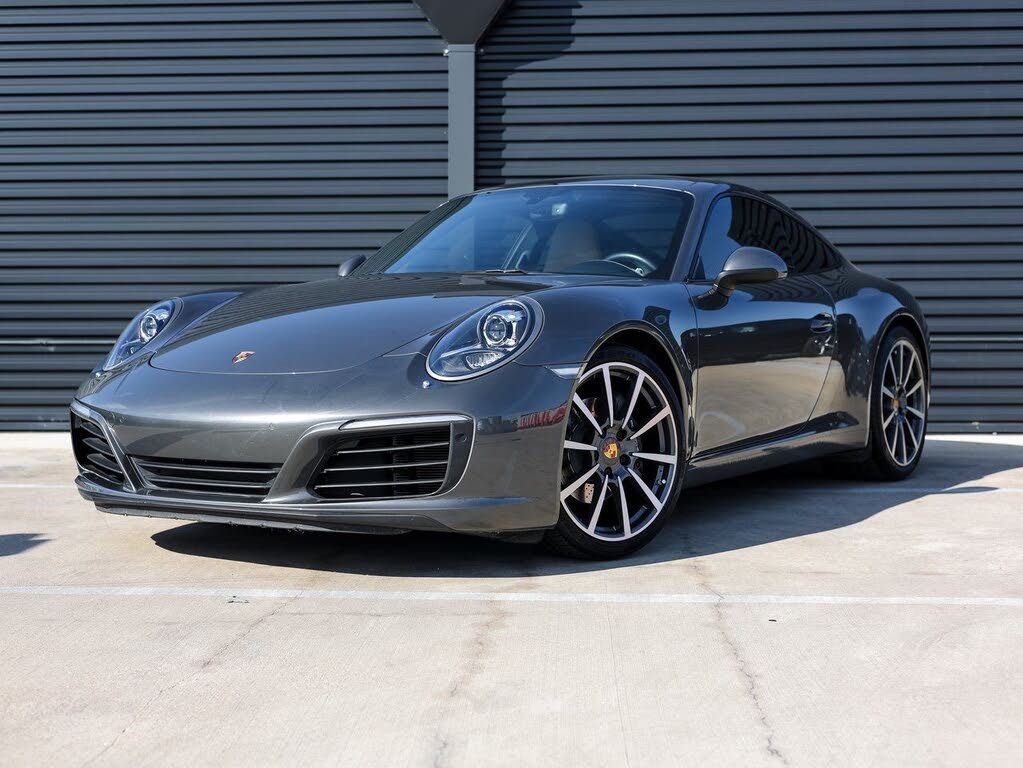 2017 Porsche 911 Carrera Coupe RWD