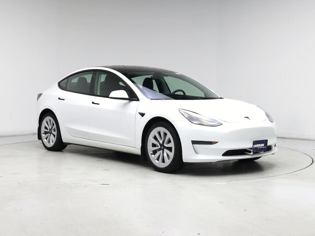 2023 Tesla Model 3 RWD