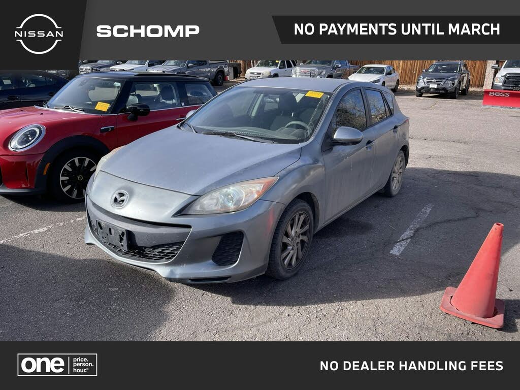 2012 Mazda MAZDA3 i Touring Hatchback