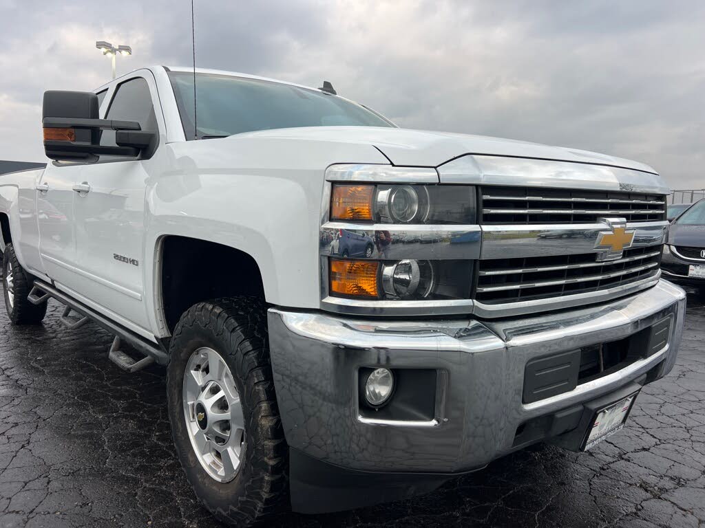 2018 Chevrolet Silverado 2500HD LT Crew Cab 4WD