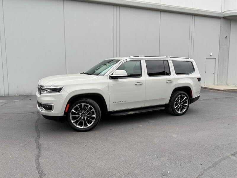 2022 Jeep Wagoneer Series II 4WD