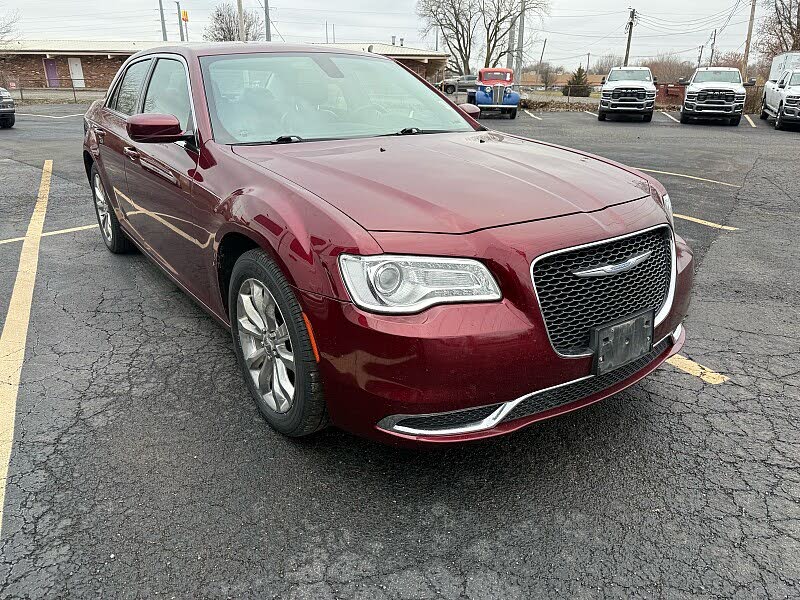 2017 Chrysler 300 Limited AWD