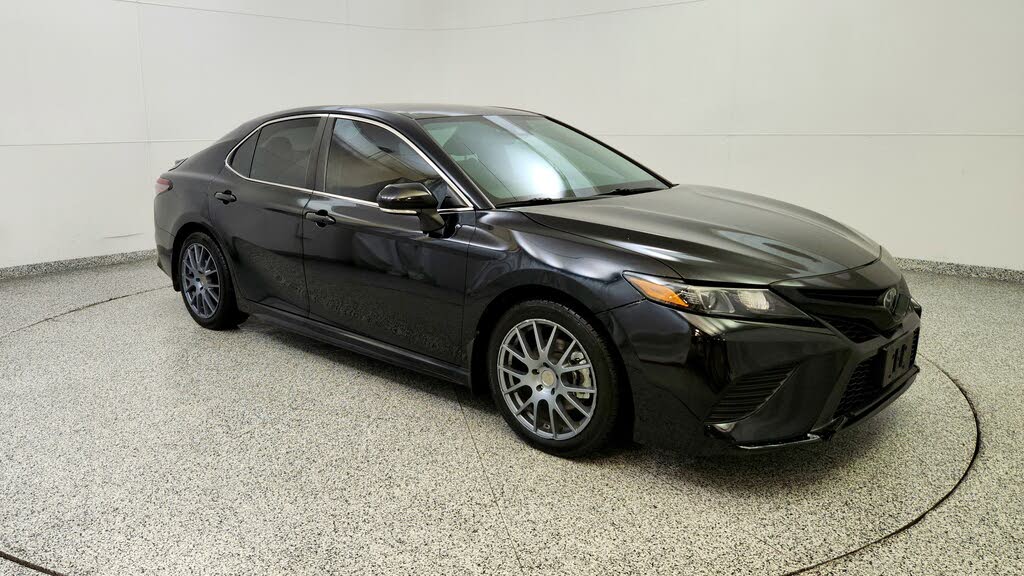 2023 Toyota Camry SE FWD