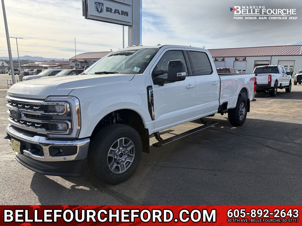 2026 Ford F-350 Super Duty Lariat Crew Cab 4WD