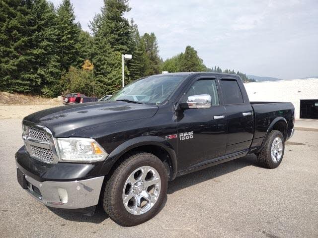 RAM 1500 Laramie Quad Cab 4WD 2015
