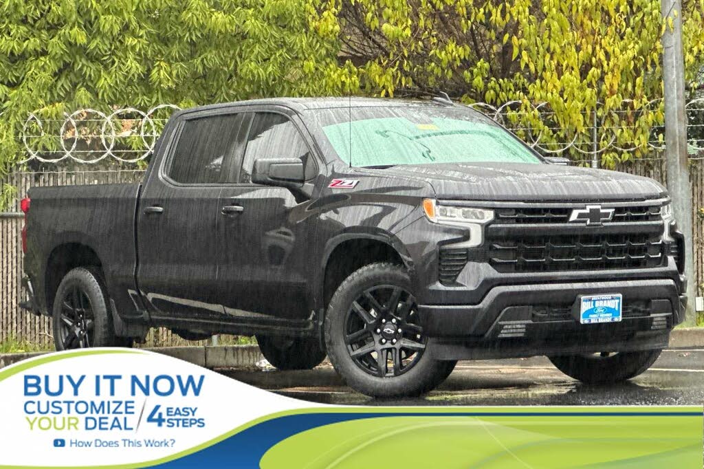 2022 Chevrolet Silverado 1500 RST Crew Cab 4WD