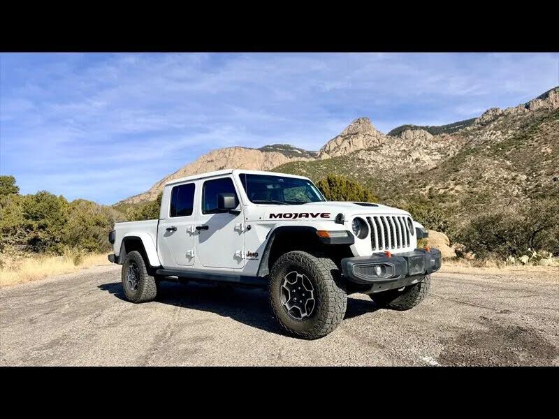 2023 Jeep Gladiator Mojave Crew Cab 4WD