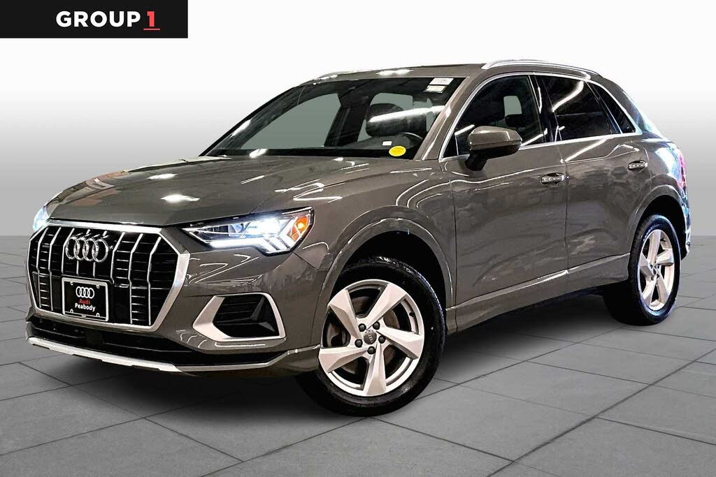 2020 Audi Q3 quattro Premium Plus 45 TFSI