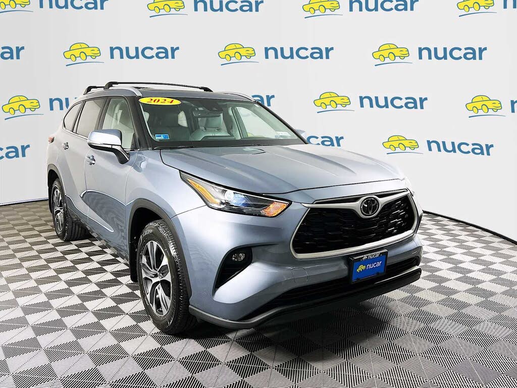 2024 Toyota Highlander XLE AWD