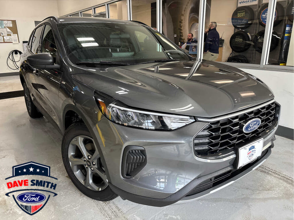 2025 Ford Escape ST-Line AWD