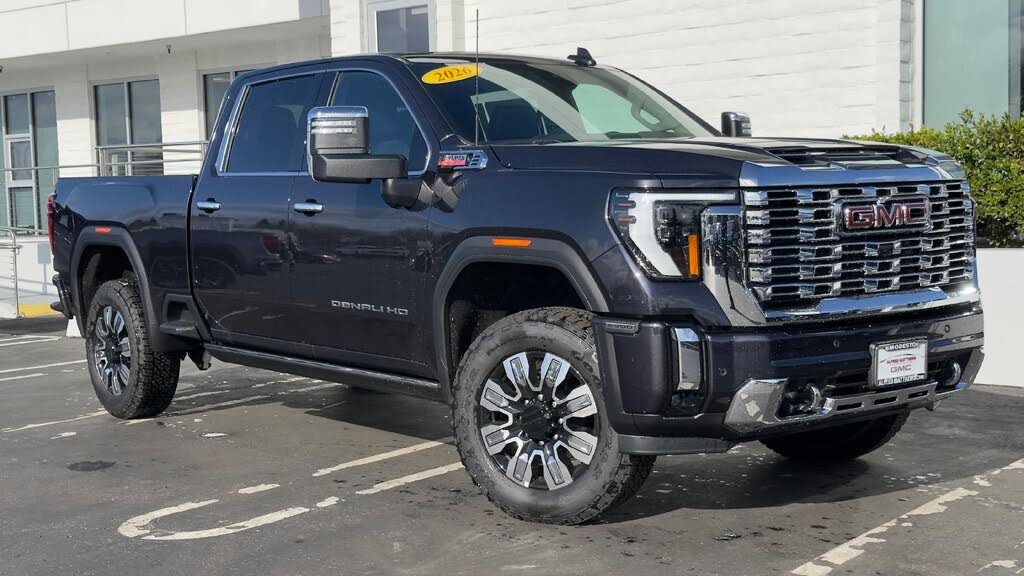 2026 GMC Sierra 2500HD Denali Crew Cab 4WD