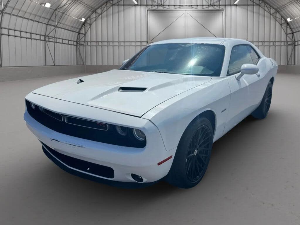 2015 Dodge Challenger R/T RWD