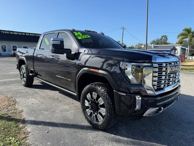 2024 GMC Sierra 2500HD Denali Crew Cab 4WD