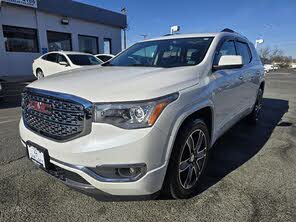 GMC Acadia Denali AWD