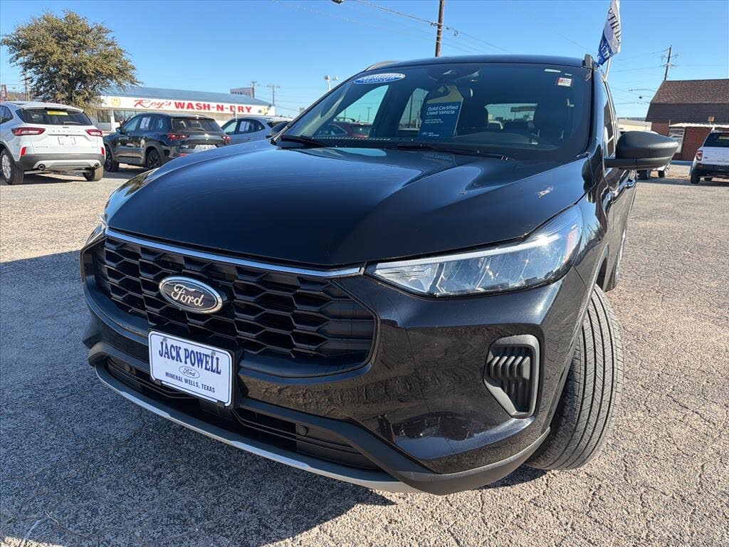 2025 Ford Escape ST-Line FWD